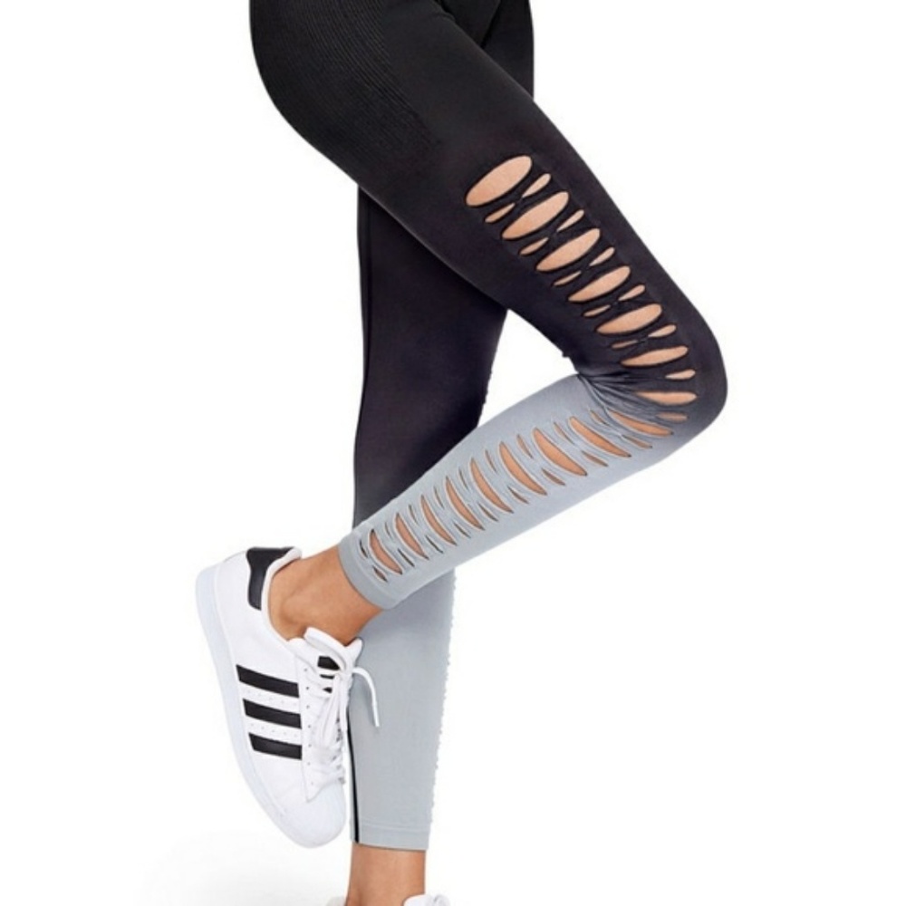 Victoria secret pink leggings/ no flaws